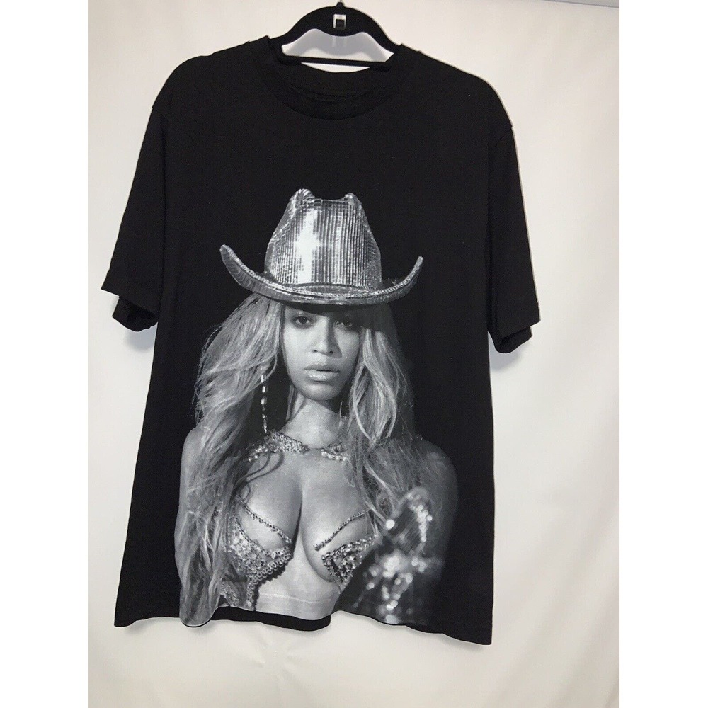 Beyonce 2023 Renaissance Official World Tour Concert T-Shirt Disco Cowboy Size L